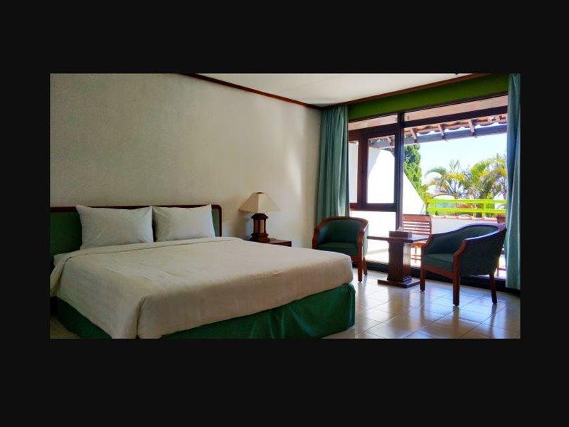 Grand Whiz Hotel 브로모 외부 사진