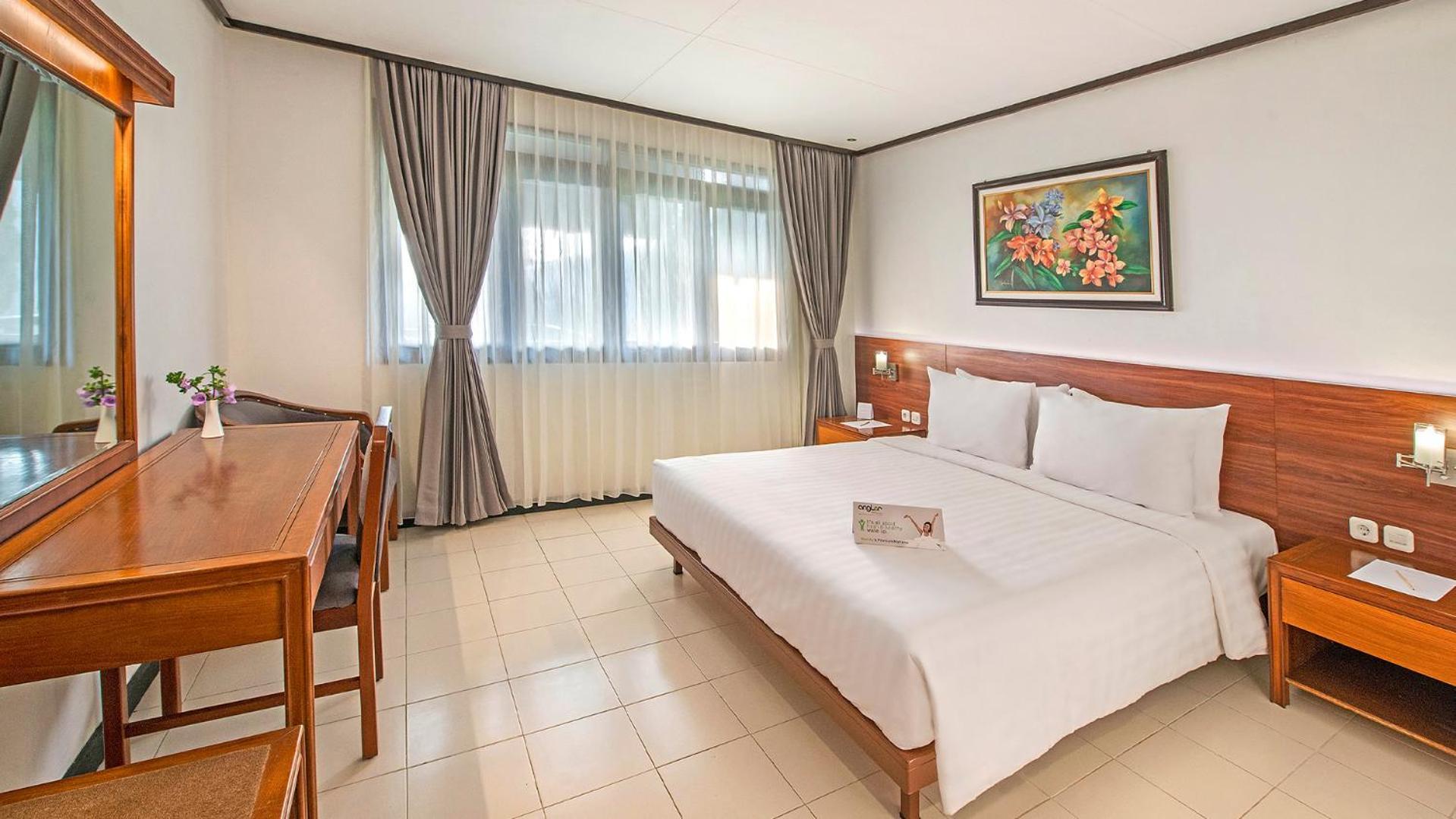 Grand Whiz Hotel 브로모 외부 사진