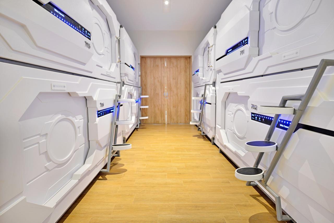 Grand Whiz Hotel 브로모 외부 사진