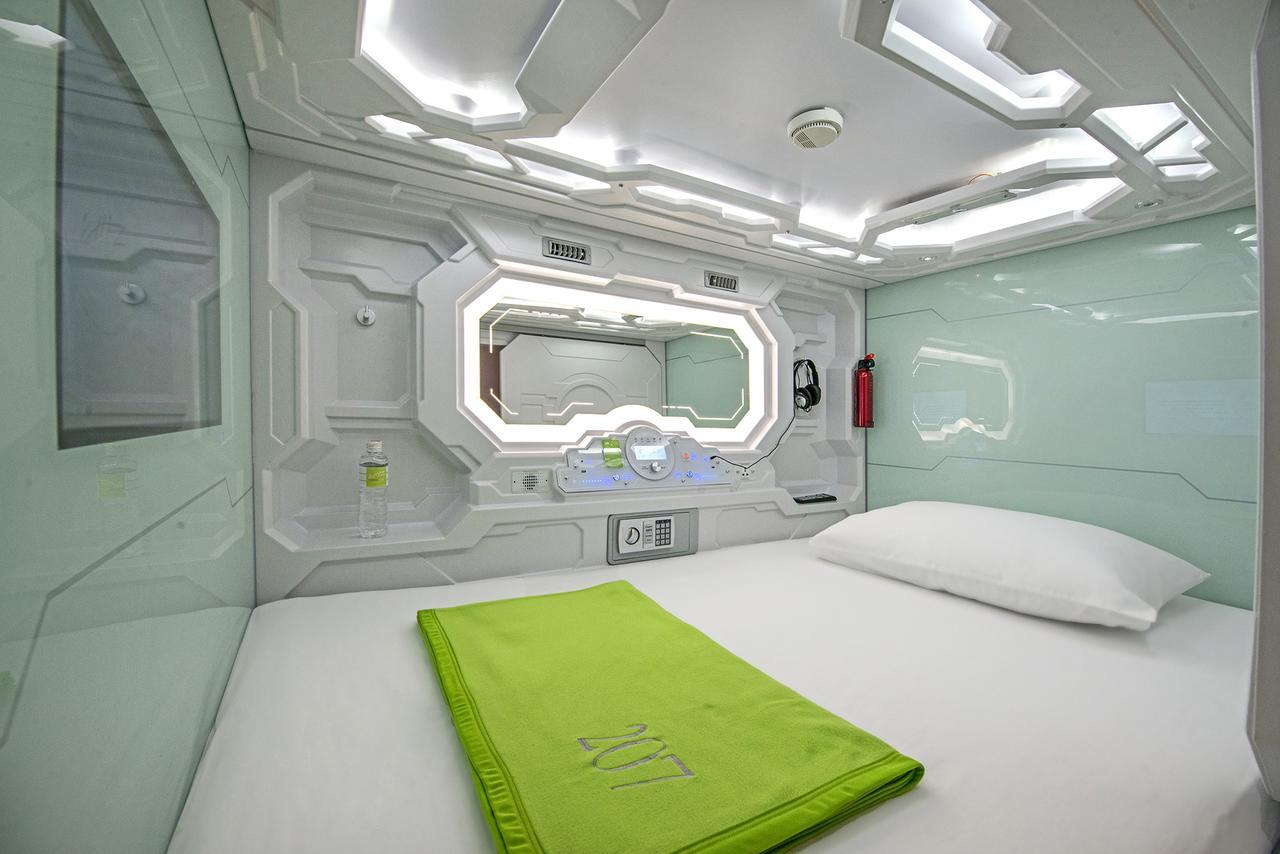 Grand Whiz Hotel 브로모 외부 사진